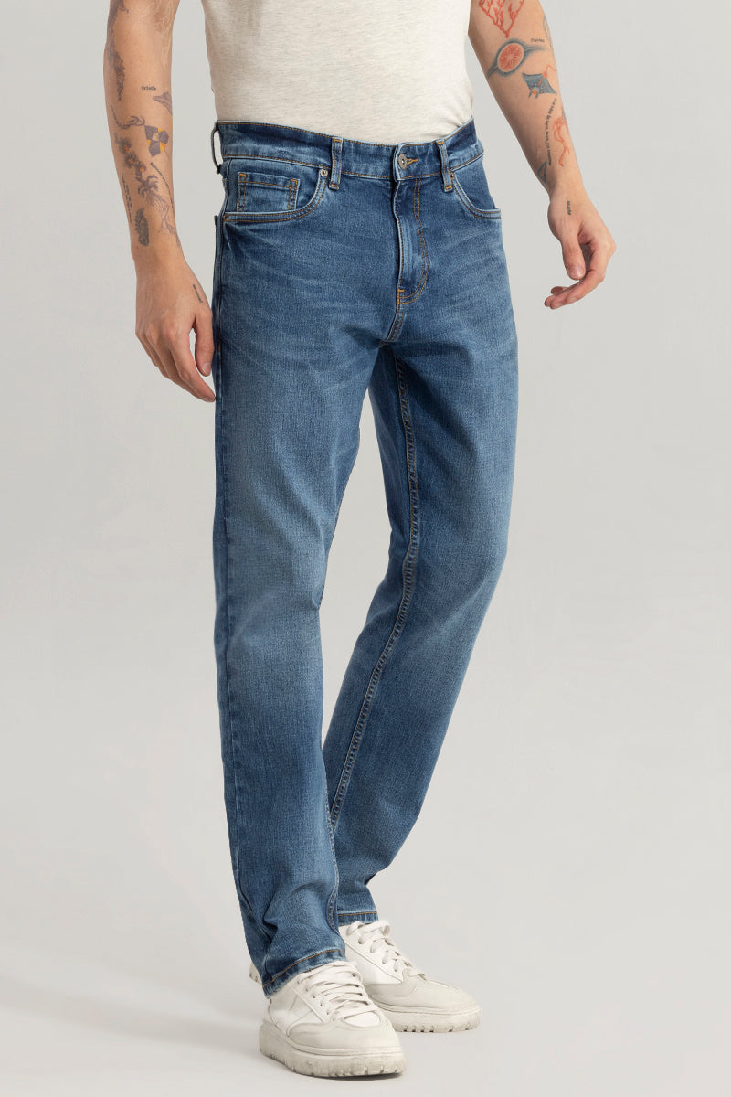 Cascade Washed Blue Comfort Fit Jeans