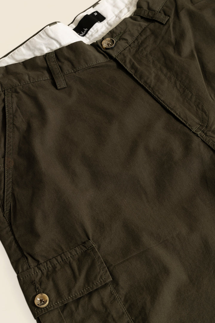 Basic Breeze Olive Green Shorts