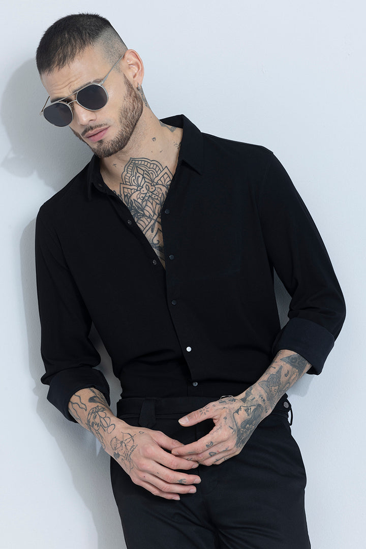 Madrigo Black Shirt