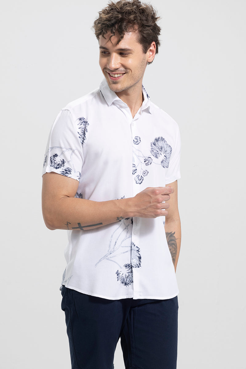 Buy Men's Sketch Leaf White Shirt Online | SNITCH